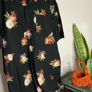 Pacsun Floral shirt for Men with pocket